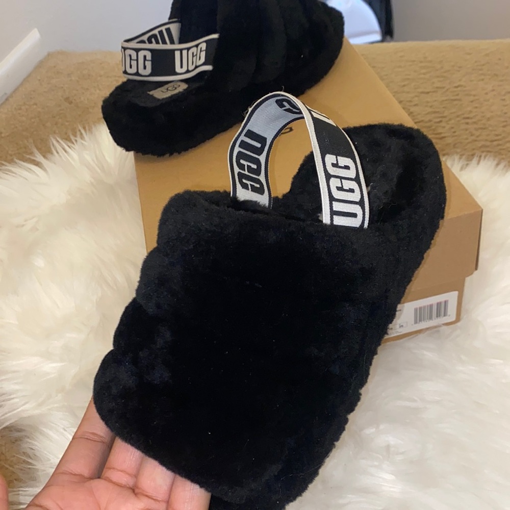 UGG